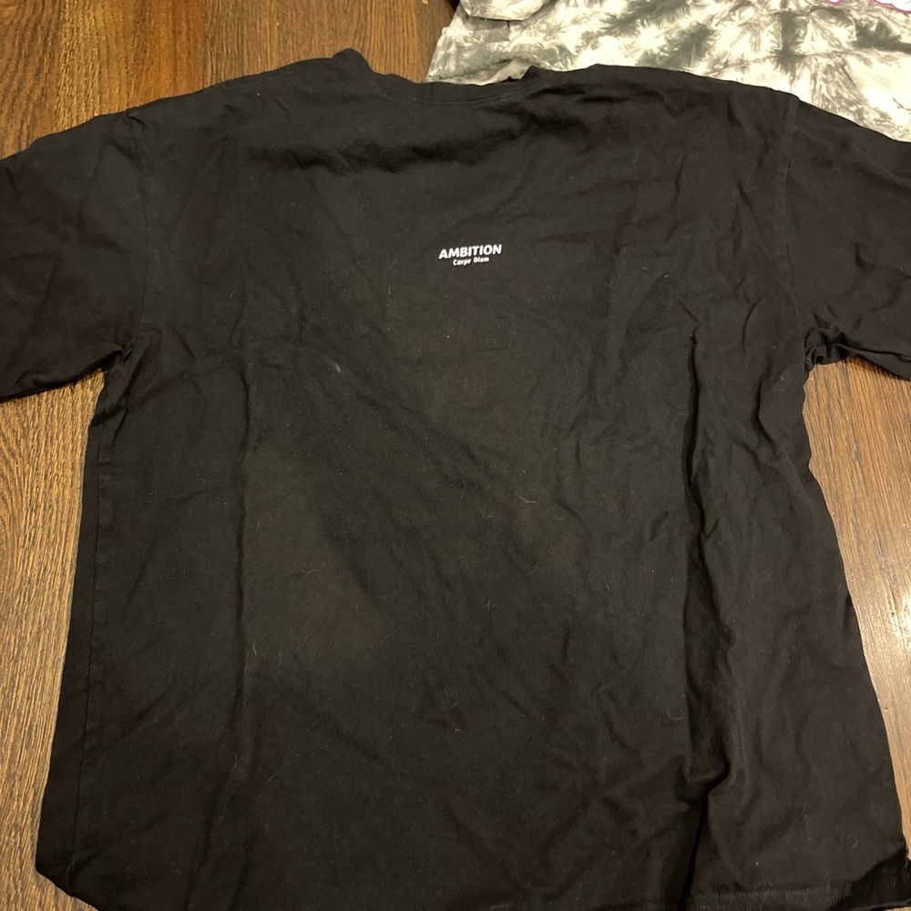 Oversized black t-shirt